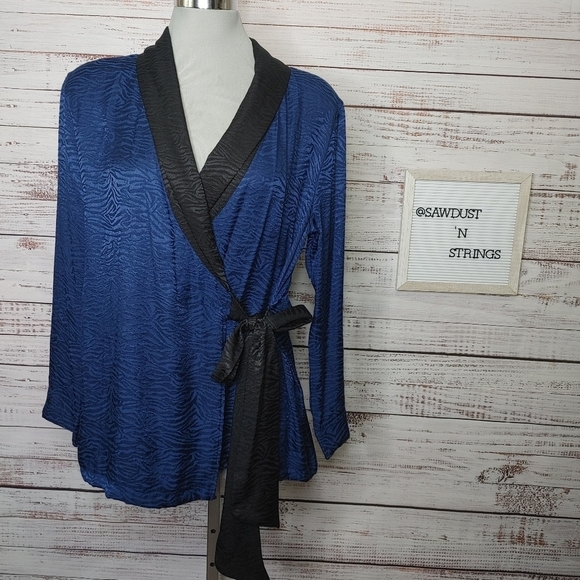 VICTORIA Secret Zebra Print Robe Size XS/S - Picture 3 of 10